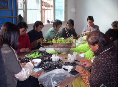 家庭妇女在家做手工活的成功案例