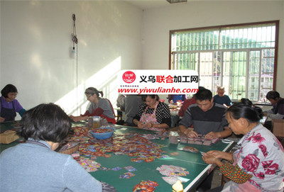 拿手工活回家做 来料加工行业扩张迅速 去哪里找订单做