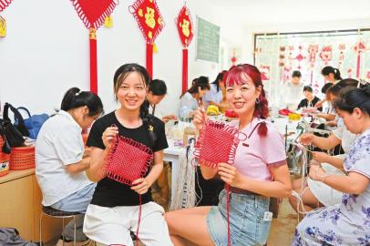 这里的县域 产业壮了生活更美了